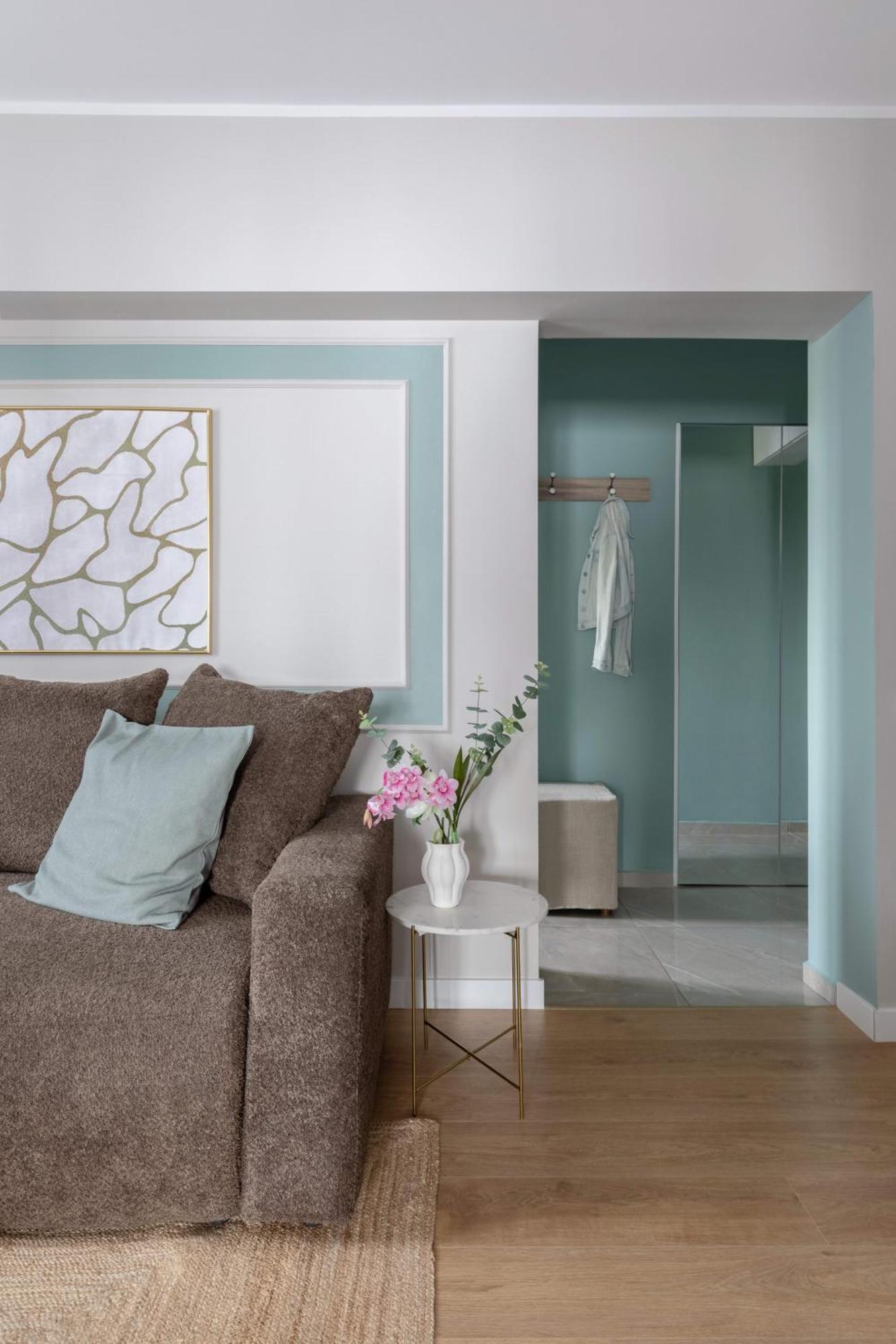 Holt - Sublime Minty Green 1Br On The Park Bucarest Extérieur photo